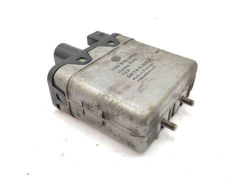 Foto 2ª: Centralita Motor ECU Volkswagen Transporter 2.5 TDI 130CV 96KW FURGONETA [AXD] (2004)