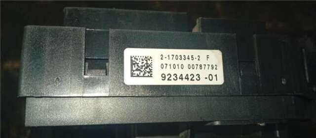 Caja Reles Fusibles Bmw Serie 5 518 3.0 535 D [3.0 LTR. - 220 KW TURBODIESEL]