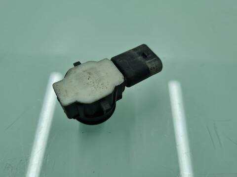 Foto 4ª: Sensor de Aparcamiento Bmw Serie 3 315 318D 143CV 105KW [N47D20C] (2015)
