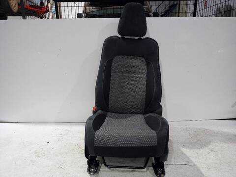 Asiento Delantero Izquierdo Toyota Auris HYBRID FEEL EDITION 136CV