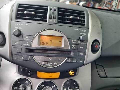 Sistema Audio Radio CD Toyota Rav4 LUNA 136CV 100KW