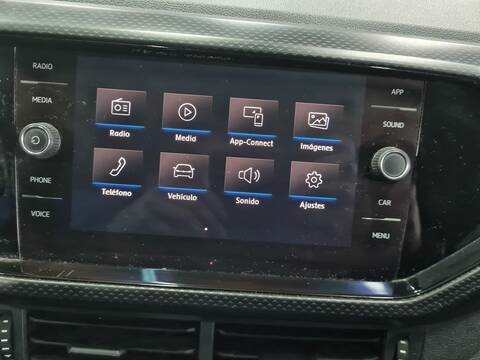 Foto 2ª: Pantalla Multifuncion Volkswagen T-Cross LIFE 116CV 85KW [DKRF] (2020)