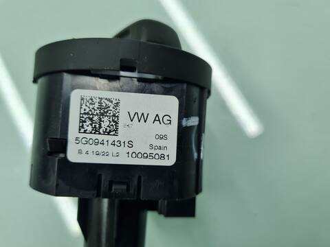 Foto 3ª: Mando Luces Seat Arona FR 116CV 85KW [DLAA] (2022)