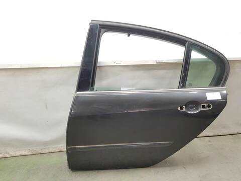 Foto 2ª: Puerta Trasera Izquierda Renault Laguna 1.5 DCI D 110CV [K9K780] (2007)