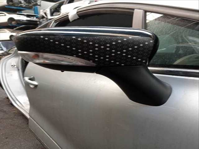 Foto 2ª: Retrovisor Derecho Renault Clio AUTHENTIQUE 76CV (2012)