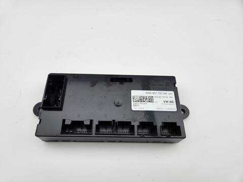 Centralita Motor ECU Volkswagen Caddy BASE 74CV 55KW