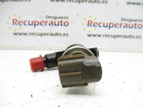 Foto 2ª: Inyectores Toyota Corolla VERSION INDEFINIDA (2001)