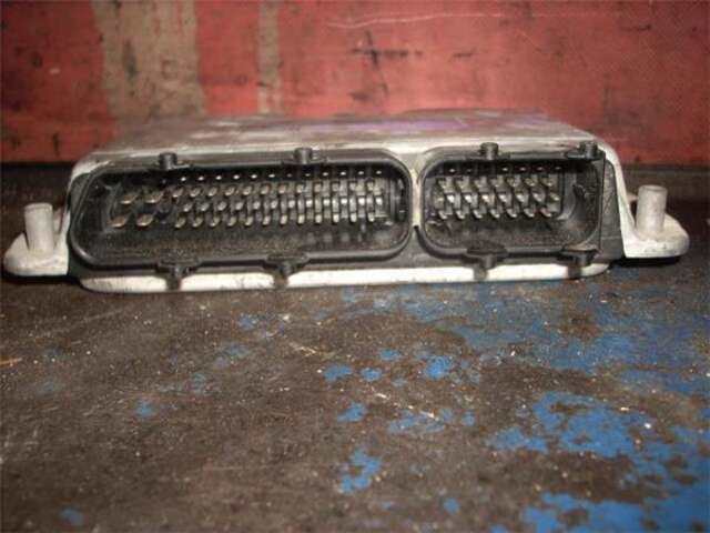 Foto 3ª: Centralita Motor ECU Volkswagen Golf  [AXP]
