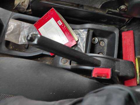 Freno de Mano Nissan NV200 K9K628
