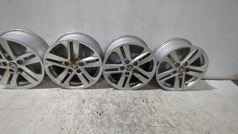 Foto 2ª: Juego LLantas Toyota Corolla 1.8 VVTI HYBRID ZWE219) 140CV [2ZR-FXE] (2018)