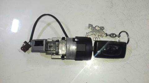 Foto 3ª: Motor de Arranque Peugeot 3008 1.6 HDI FAP CAT 9HZ - DV6TED4) 109CV 80KW (2009)