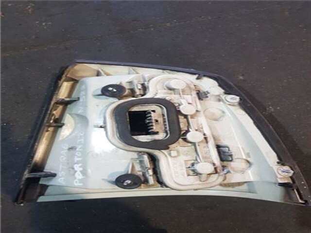 Foto 2ª: Piloto Trasero Izquierdo Opel Astra 2.0 DTI 16V [Y 20 DTH]