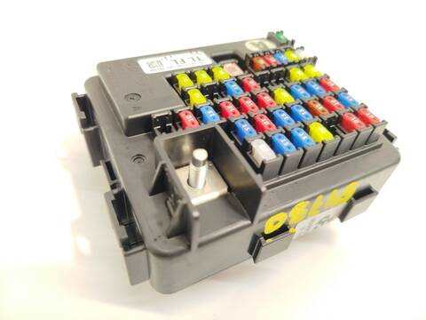 Caja Reles Fusibles Hyundai Tucson 1.6 GDI 132CV 97KW