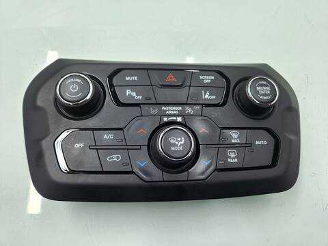 Mando Climatizador Jeep Renegade LIMITED 4X4 170CV 125KW