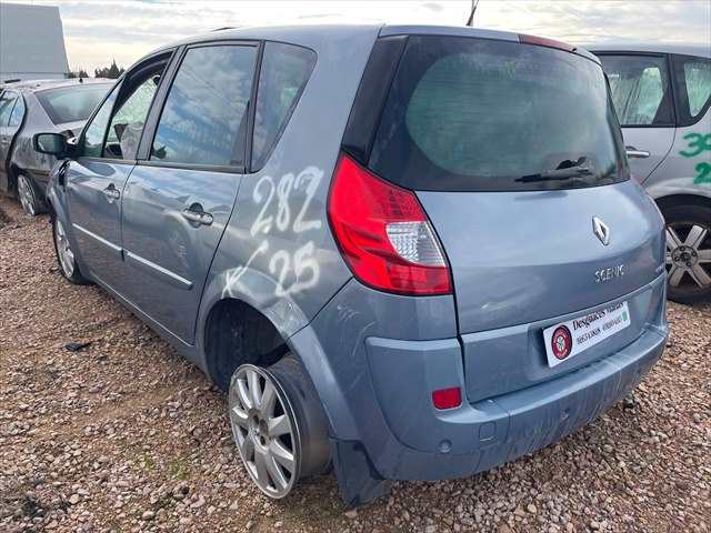 Foto 2ª: Paragolpes Trasero Renault Megane 1.5 DCI 105cv [K9KP7] (2007)