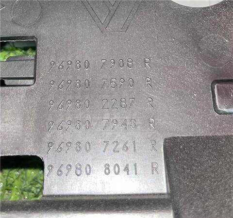 Luz Interior Renault Master L2H2 HKA 3 5TDCI DIESEL CAT 150CV 110KW FURGON