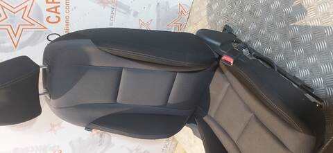 Foto 4ª: Asientos Traseros Hyundai i30 90CV 66KW