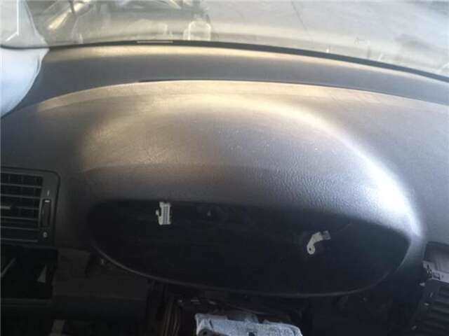 Foto 2ª: Salpicadero Bmw Serie 3 315 2.0 318D [2.0 LTR. - 85 KW DIESEL CAT (1951 CM3)] [M47 204 D1]