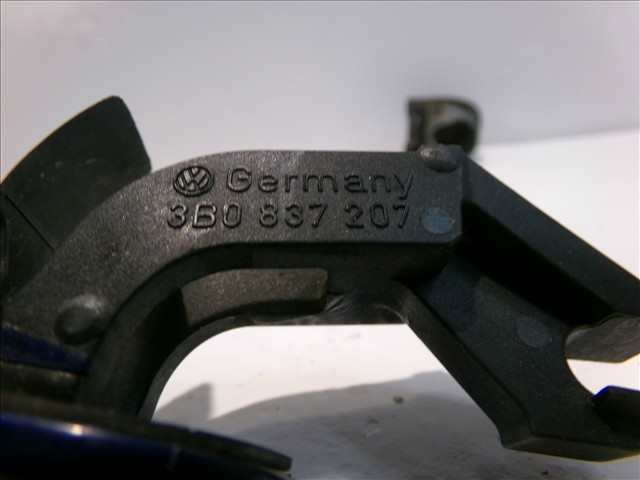 Foto 4ª: Maneta Exterior Trasera Izquierda Volkswagen Passat 1.9 TDI 2000-2005 [AVF] (2002)