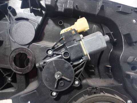 Foto 2ª: Elevalunas Eléctrico Delantero Izquierdo Ford Fiesta TREND 100CV 74KW [SFJB] (2013)