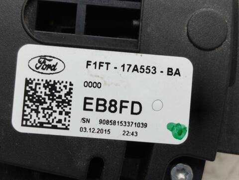 Foto 3ª: Mando Multifuncion Ford Kuga ST-LINE 2WD 180CV 132KW [JTMA] (2016)