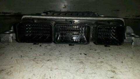 Foto 2ª: Centralita Motor ECU Renault Scenic 1.5 DCI DIESEL 106CV 78KW [K9KP7] (2005)