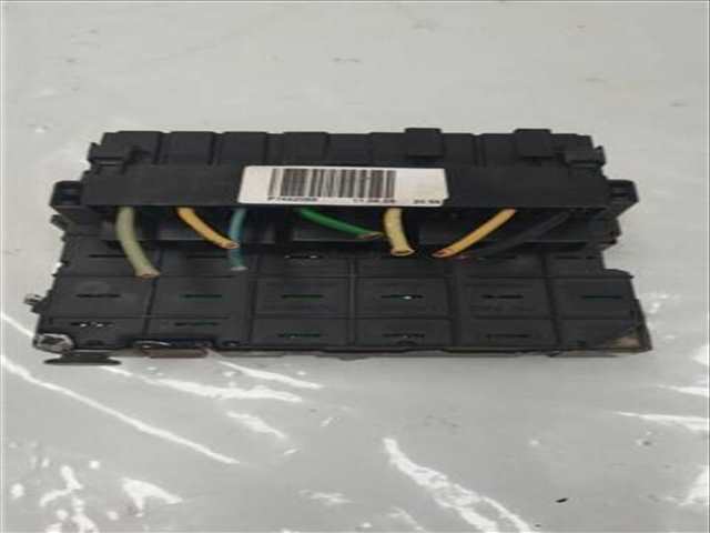 Foto 3ª: Caja Reles Fusibles Peugeot 307 VERSION INDEFINIDA