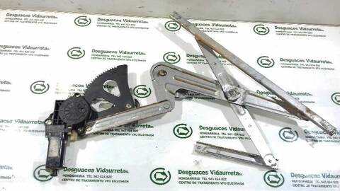 Foto 2ª: Elevalunas Eléctrico Delantero Derecho Hyundai Galloper 99CV 73KW [D4BH] (1998)