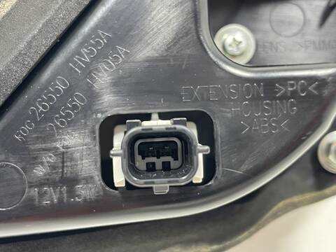 Foto 2ª: Piloto Portón Derecho Nissan Qashqai HR13 (2018)