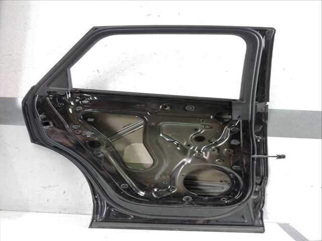 Foto 3ª: Puerta Trasera Izquierda Audi Q3 2.0 TDI 150 CV 110KW [CUVC]