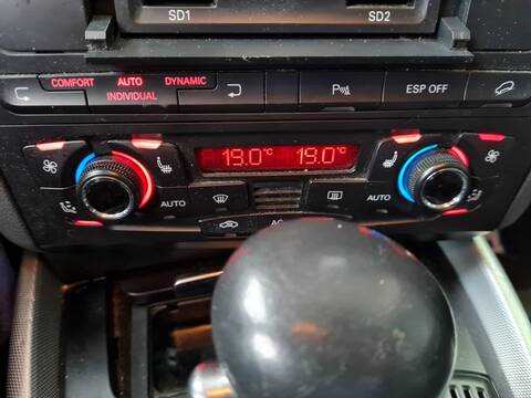 Mando Calefacción A. A. Audi Q5 3.0 TDI 239CV 176KW