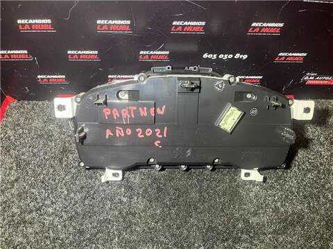 Foto 3ª: Cuadro de Instrumentos Citroen Berlingo 90CV 66KW FURGON