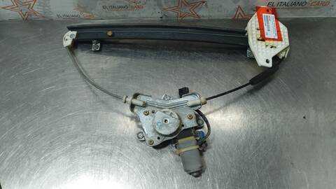 Foto 2ª: Elevalunas Manual Trasero Derecho Chevrolet Captiva 2.0 VCDI LTX SPORT 150CV 110KW [Z20S] (2006)