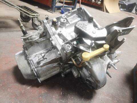 Foto 3ª: Caja Cambios Peugeot 307 NFU (2005)
