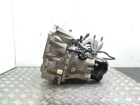 Caja Cambios Dacia Sandero B4D411