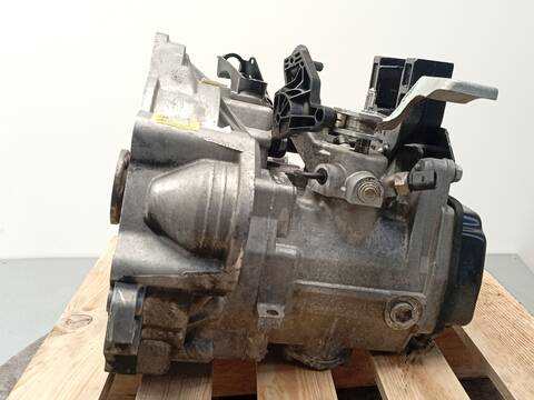Foto 2ª: Caja Cambios Seat Toledo 1.6 TDI 105CV 77KW [CAYC] (2013)
