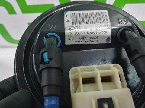 Foto 3ª: Aforador Opel Astra 1.6 16V BERLINA 101CV [X16XEL] (1998)