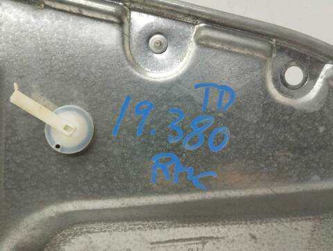 Foto 4ª: Elevalunas Manual Trasero Derecho Seat Ibiza FRESH 86CV 63KW [BXW] (2008)