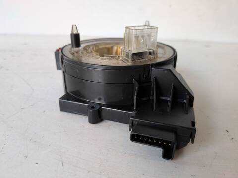Foto 3ª: Anillo Airbag Volkswagen Touran ADVANCE 2.0 TDI 140CV (2003)