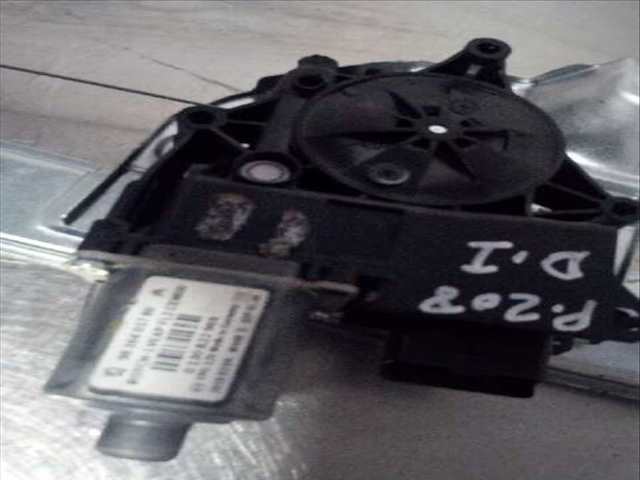 Foto 2ª: Elevalunas Eléctrico Delantero Izquierdo Peugeot 208 156CV 115KW