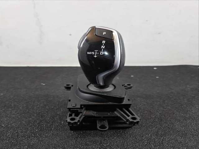 Palanca de Cambio Bmw Serie 7 720 B57D30B AUT.