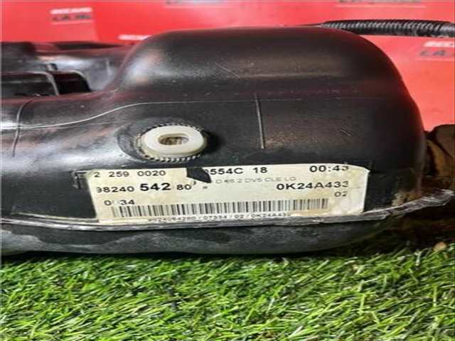 Foto 3ª: Deposito de Combustible Citroen Jumpy CONTROL M BLUE-HDI FAP 102CV 75KW FURGON [YH01] (2020)