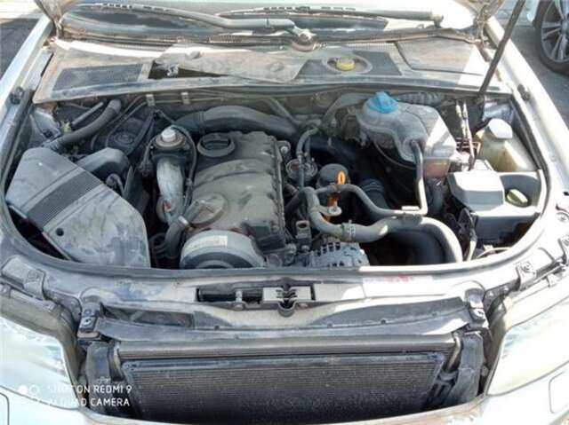Foto 3ª: Faro Antiniebla Delantero Izquierdo Audi A4 1.9 TDI (96 KW) [1.9 LTR. - 96 KW TDI] [AWX]