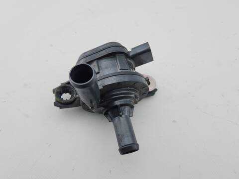 Foto 2ª: Bomba de Agua Toyota Yaris MXPJ1) 1.5 HYBRID 92CV [M15A] (2024)