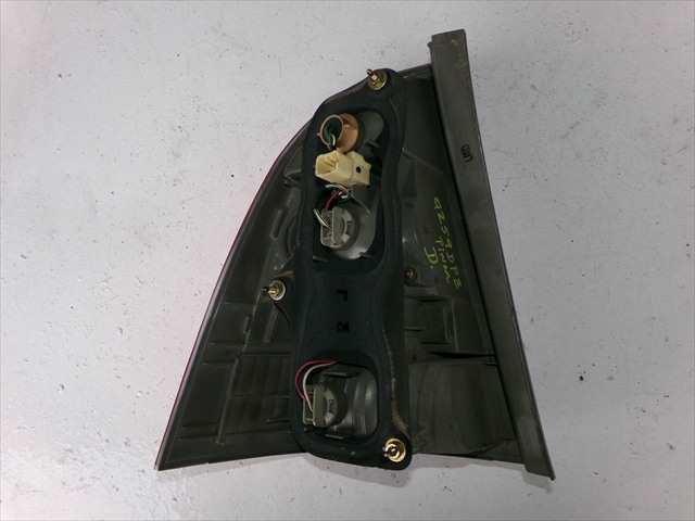 Foto 2ª: Piloto Trasero Derecho Toyota Corolla 1.4 D RANCHERA, 2004-2007 [1ND] (2005)