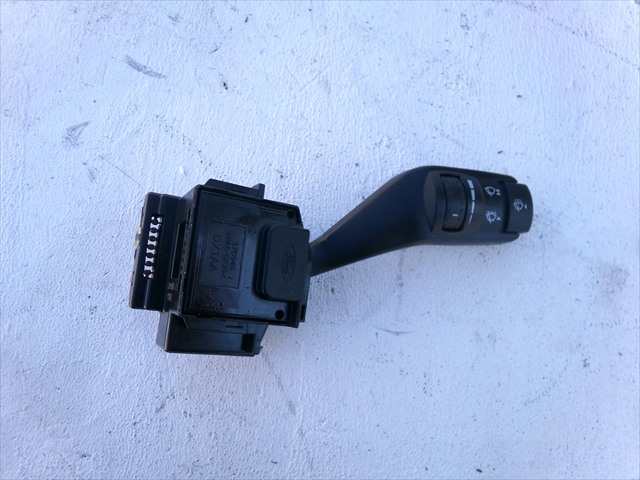Mando Multifuncion Ford Focus 1.6 TDCI SEDAN, 2008-2011