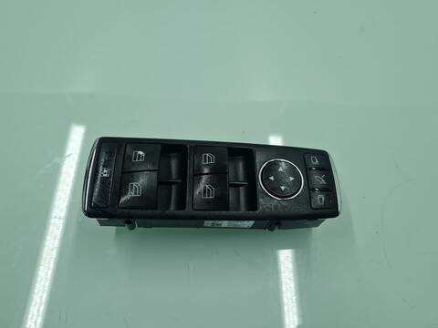 Foto 2ª: Botonera Elevalunas Mercedes Clase C 160 220 T CDI 204.208) 170CV 125KW FAMILIAR [OM646811] (2008)