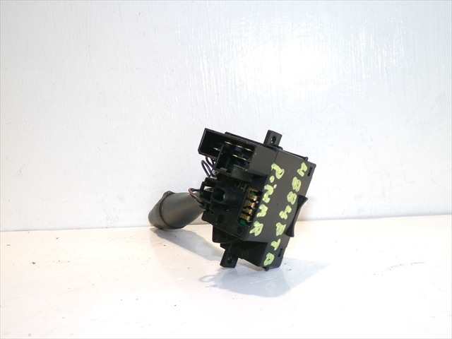 Foto 2ª: Mando Multifuncion Nissan Primera 1.6 G P11,1999-2002 [QG16] (2002)