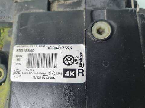Foto 3ª: Faro Derecho Volkswagen Passat 2.0 TDI 140CV 103KW (2009)