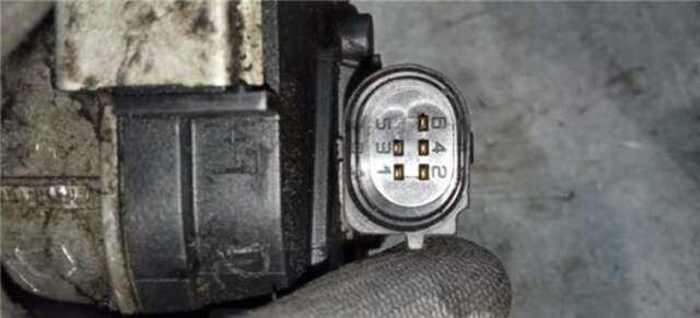 Foto 3ª: Caja Mariposa Iveco Daily 2.3 CABINA DOBLE 29 L... BATALLA 3450 [2.3 LTR. - 85 KW DIESEL]